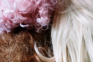 peruka z naturalnych wlosow